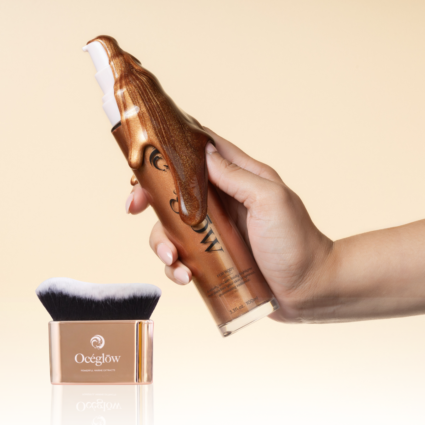 Océglow Body Highlighter (Get FREE kabuki brush)