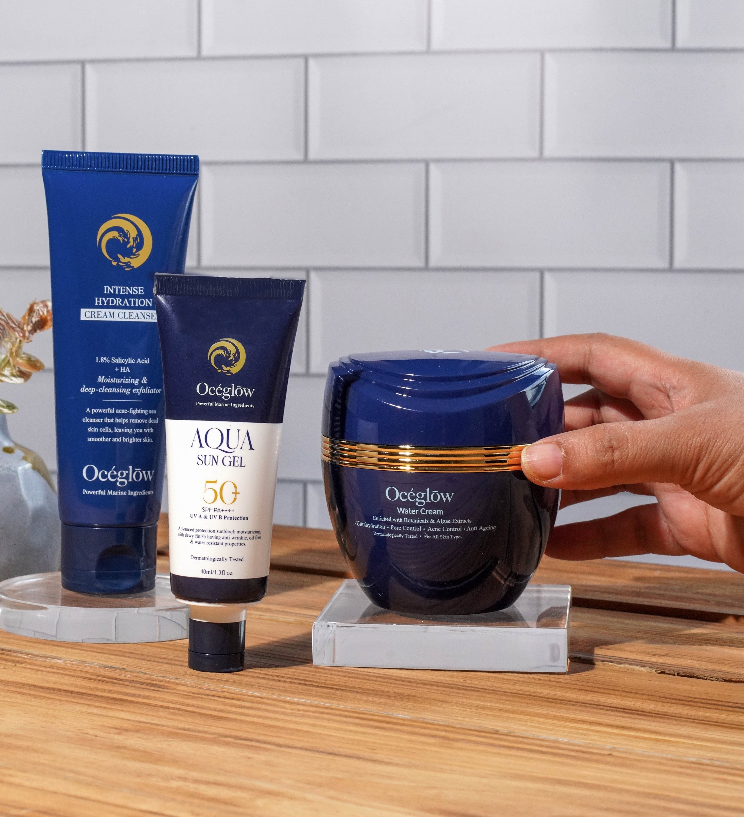 Ultra Sun(Care) Duo = Intense Hydration Cream Cleanser +Aqua Sun Gel+ Water Cream